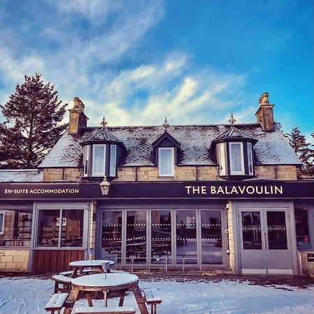 The Balavoulin - Pub With Rooms Авимор Экстерьер фото